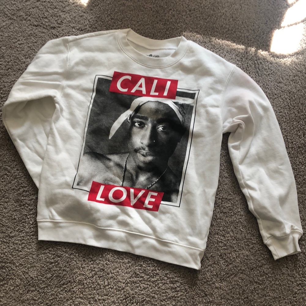 TUPAC CREWNECK